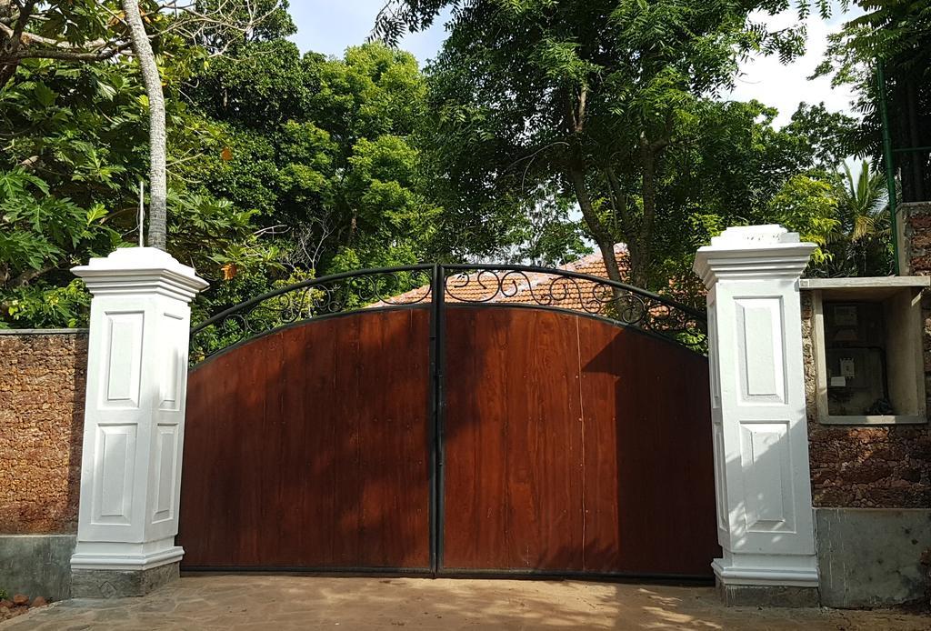 Siriniwasa Luxury Villa With Private Pool Induruwa Zewnętrze zdjęcie